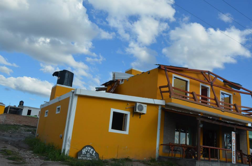 Bitar informó que el tornado causó sólo daños materiales Bitar informó que el tornado causó sólo daños materiales