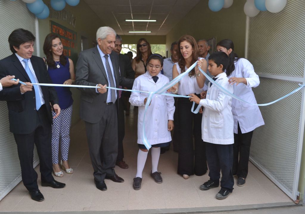 Siete Pozos cuenta con dos flamantes instituciones escolares Siete Pozos cuenta con dos flamantes instituciones escolares