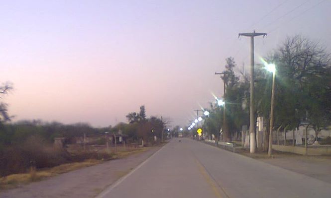 El alumbrado público cambió las noches del pueblo de El Aibe