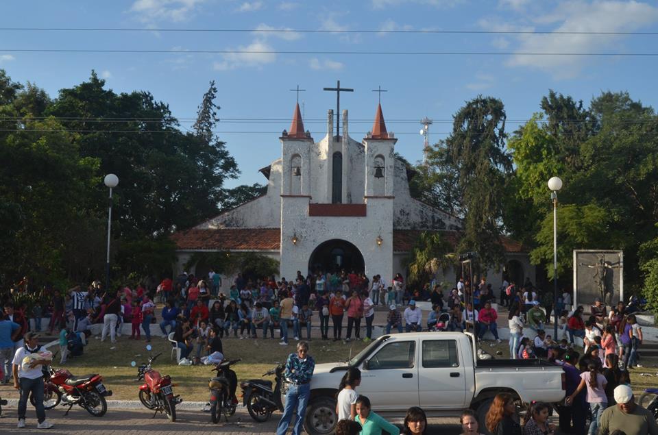 Una multitud participó  de las fiestas patronales de San Isidro Labrador en Forres