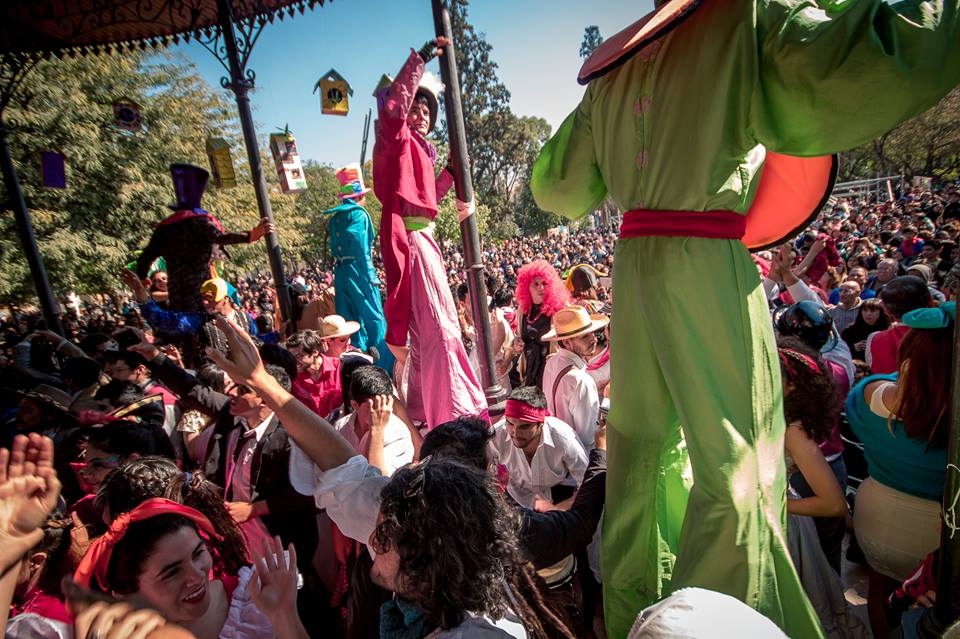 Convocan a artistas locales para sumarse a los festejos de la “Madre de Ciudades”