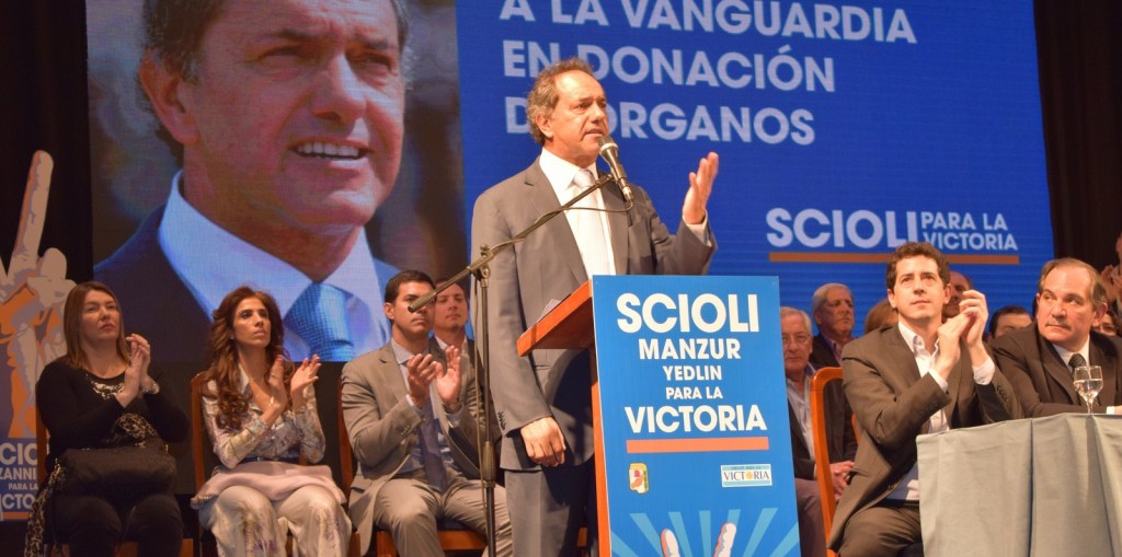 Daniel Scioli ratificó su compromiso de avanzar en obras para el progreso de Santiago