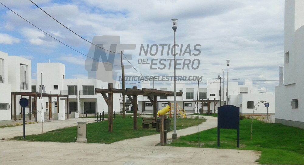 En octubre entregarán las casas que Procrear construyó en La Banda En octubre entregarán las casas que Procrear construyó en La Banda