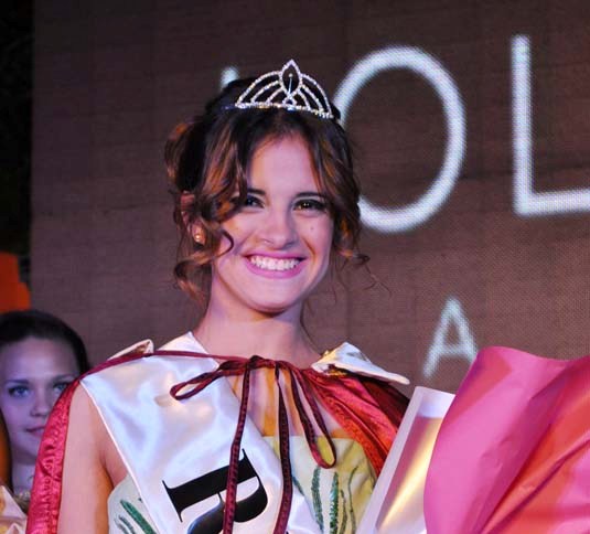 María Paula Pie se coronó como la “Reina de la Ciudad” en La Banda