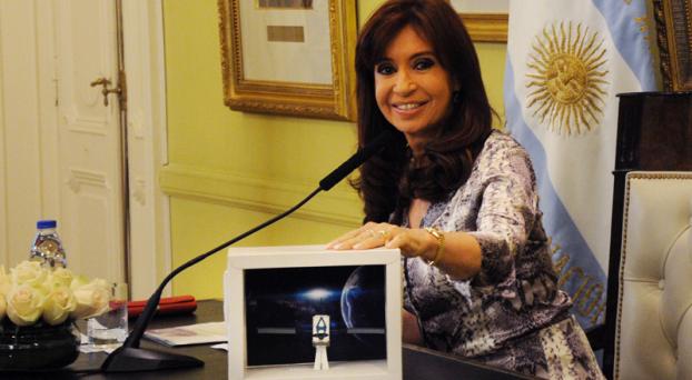 En su visita a Santiago, Cristina realizará el lanzamiento simbólico del satélite Arsat 2