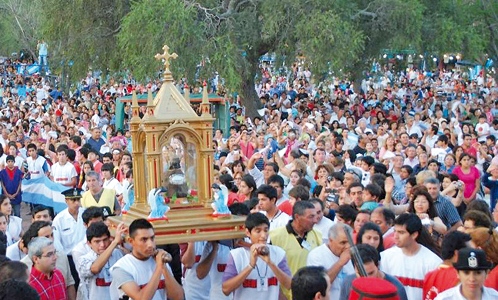 Emotivas muestras de fe en la festividad de la Virgen de Sumampa