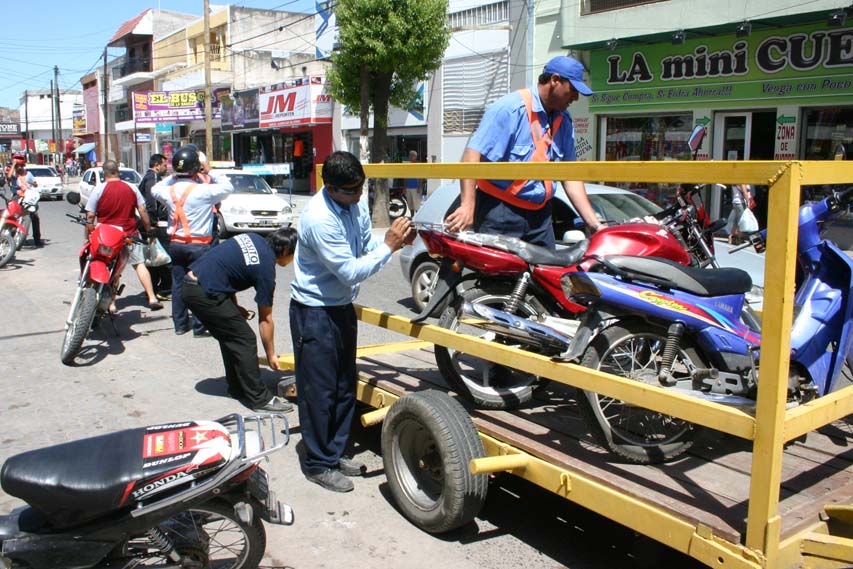 Tránsito avanza en el reordenamiento del microcentro de la ciudad