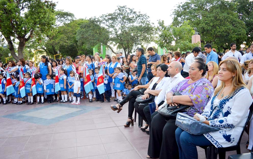 Las maestras municipales de La Banda acordaron un aumento del 35% y suspenden el paro Las maestras municipales de La Banda acordaron un aumento del 35% y suspenden el paro