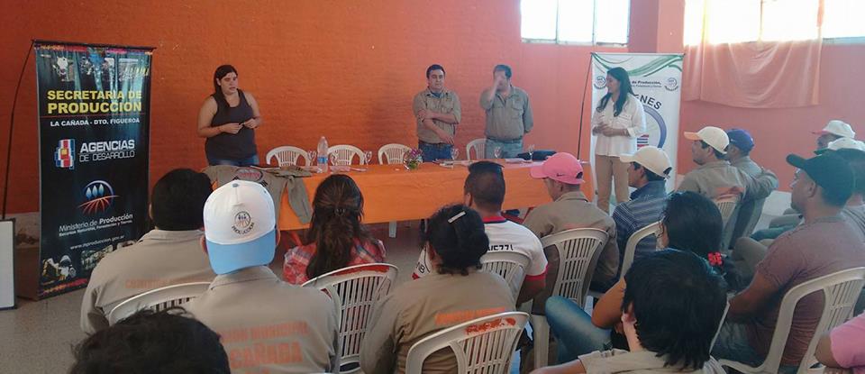 En La Cañada realizan cursos para insertar a jóvenes en el mercado laborar