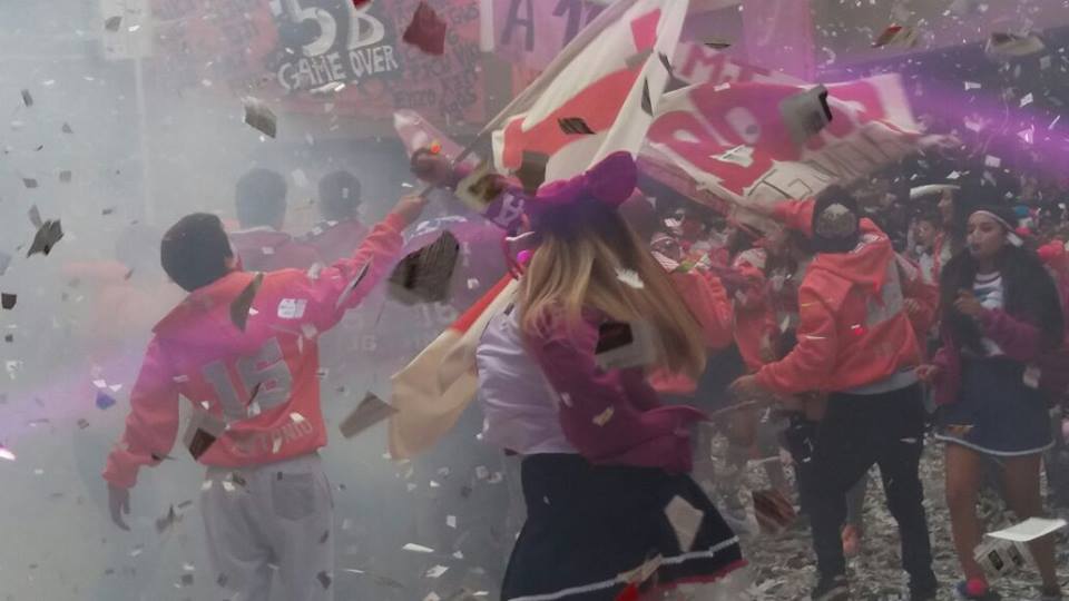 Papelitos, varios miles