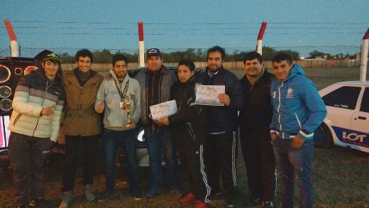Con éxito se desarrolló una expo tunning solidaria