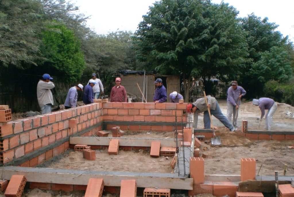 Construyen más viviendas para familias de bajos recursos en Estación Simbolar Construyen más viviendas para familias de bajos recursos en Estación Simbolar