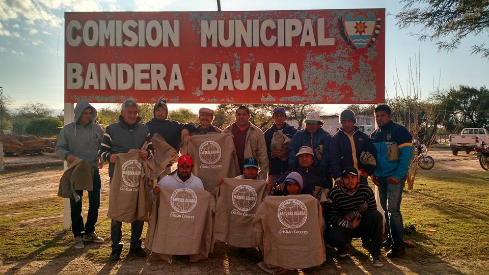 Empleados municipales de Bandera Bajada recibieron indumentaria de trabajo