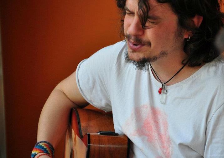 Homenaje a Emilio Rivera Manik, firme creyente del poder de las canciones