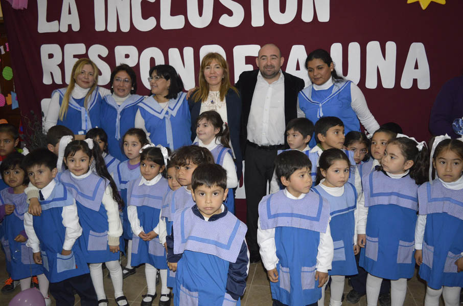 Inauguran la ampliación del edificio del Jardín de Infantes Municipal Nº 4