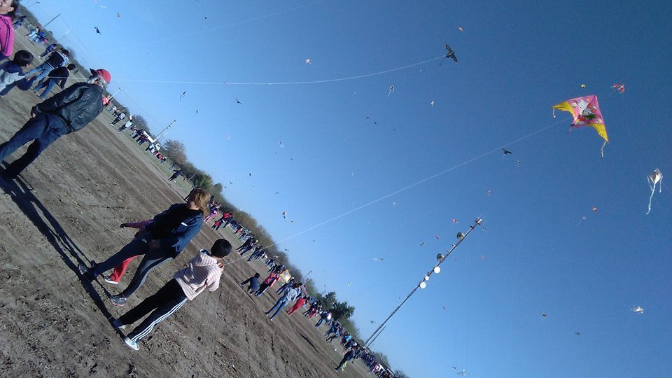 En San Pedro de Guasayán, los barriletes le ganaron a la tecnología