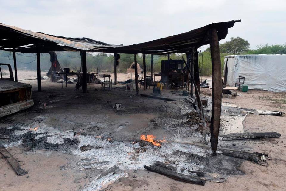 Tras el violento ataque a campesinos, lanzan una campaña para las familias que perdieron todo