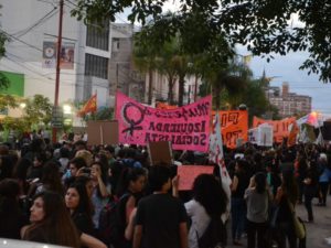 niunamenos4