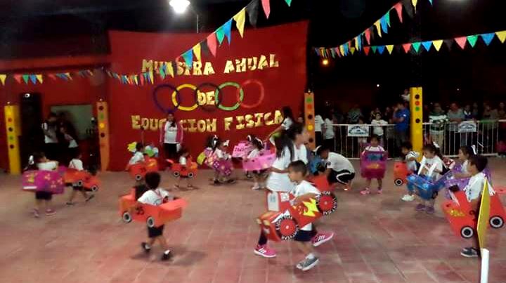 El Jardín Municipal Nº 2 de Clodomira deslumbró con su Muestra de Educación Física El Jardín Municipal Nº 2 de Clodomira deslumbró con su Muestra de Educación Física