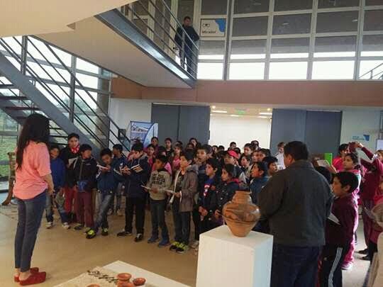 Alumnos del BºAutonomía aprenden técnicas sanavirones en el Parque Eólico El Jume