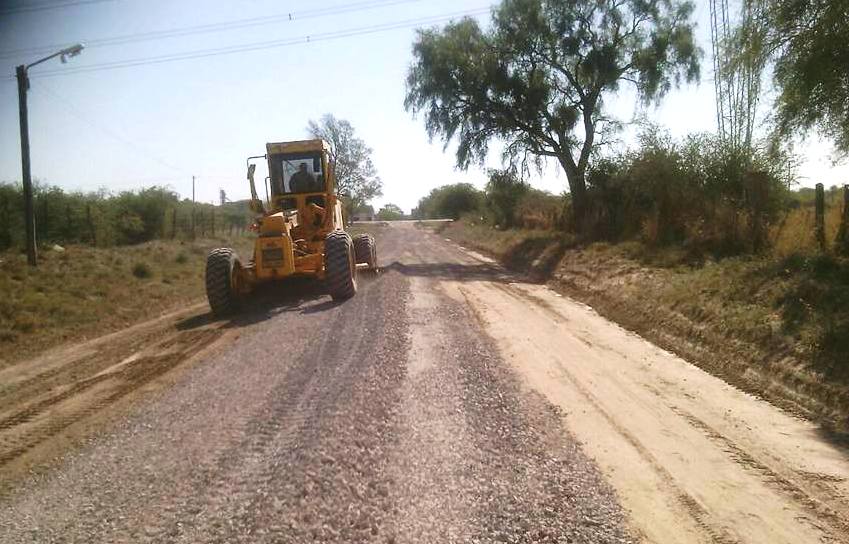 La comuna de San Pedro realiza tareas de mejoras en el acceso al barrio San Antonio