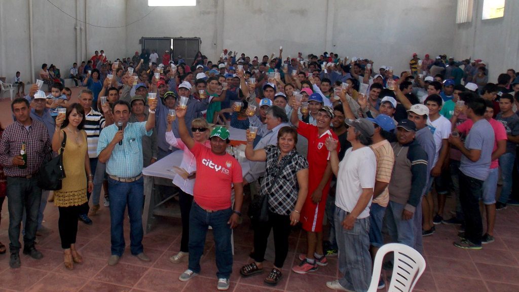 Los municipales de Estación Simbolar despidieron el año con un gran brindis