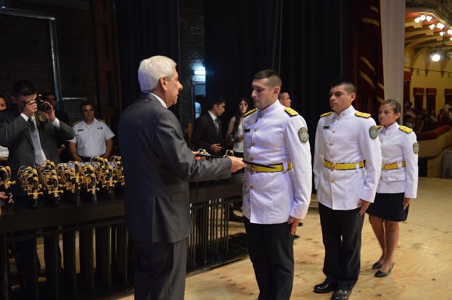 Egreso de la escuela de cadetes de la Policía