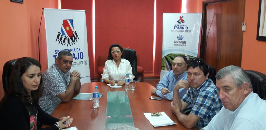 Funcionarios provinciales y sindicalistas analizan estrategias para combatir los abusos al trabajador rural