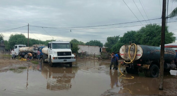 La comuna bandeña asistió a decenas de familias afectadas por la tormenta
