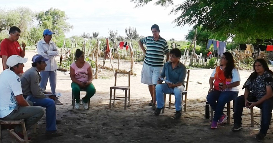 Capacitan a teleras para la construcción de sus propias viviendas rurales en Atamisqui