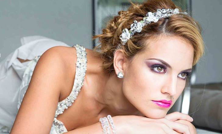 Una santiagueña busca convertirse en la representante argentina para Miss Universo