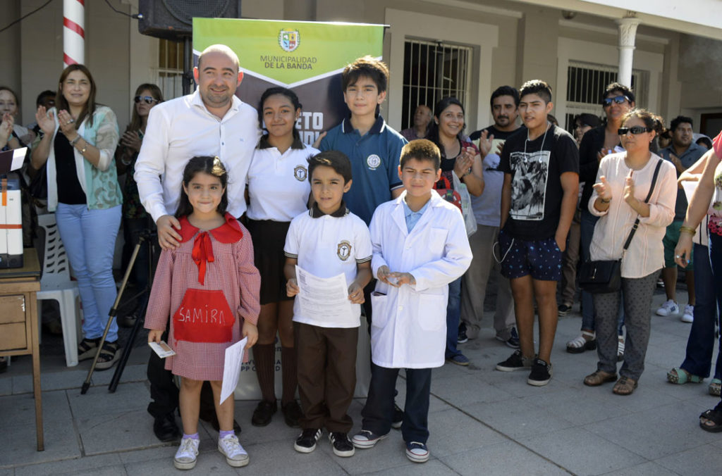 Mirolo lanzó el Boleto Estudiantil Gratuito que beneficiará a más de 15 mil chicos bandeños