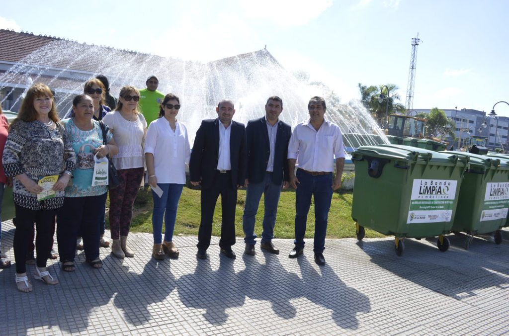 Con más equipamiento, Mirolo lanzó la nueva etapa de “La Banda limpia es más linda”