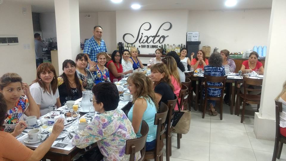 Empleadas del IPVU fueron agasajadas en el Día de la Mujer Empleadas del IPVU fueron agasajadas en el Día de la Mujer