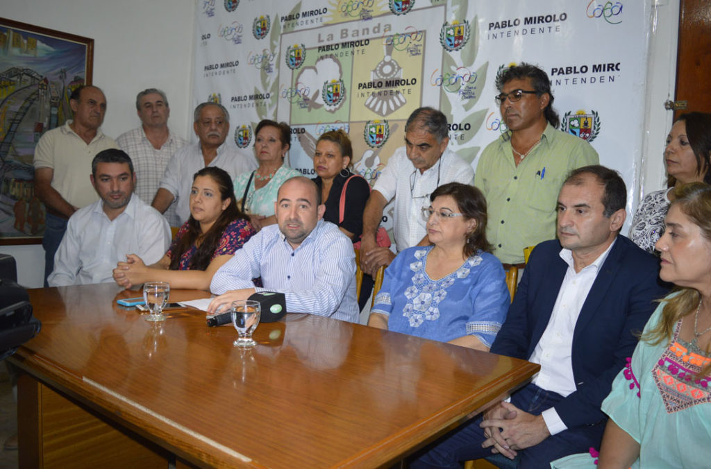 Mirolo anunció el aumento del 20% para los municipales y el blanqueo salarial para la docencia
