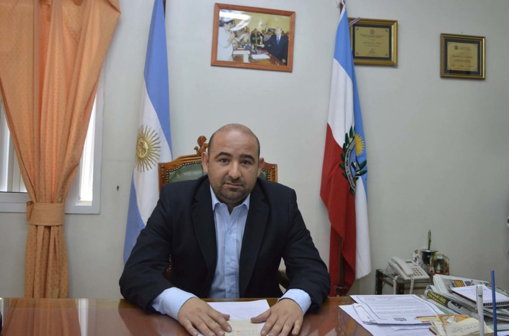 Mirolo aseguró que otorgará un aumento salarial para los municipales bandeños