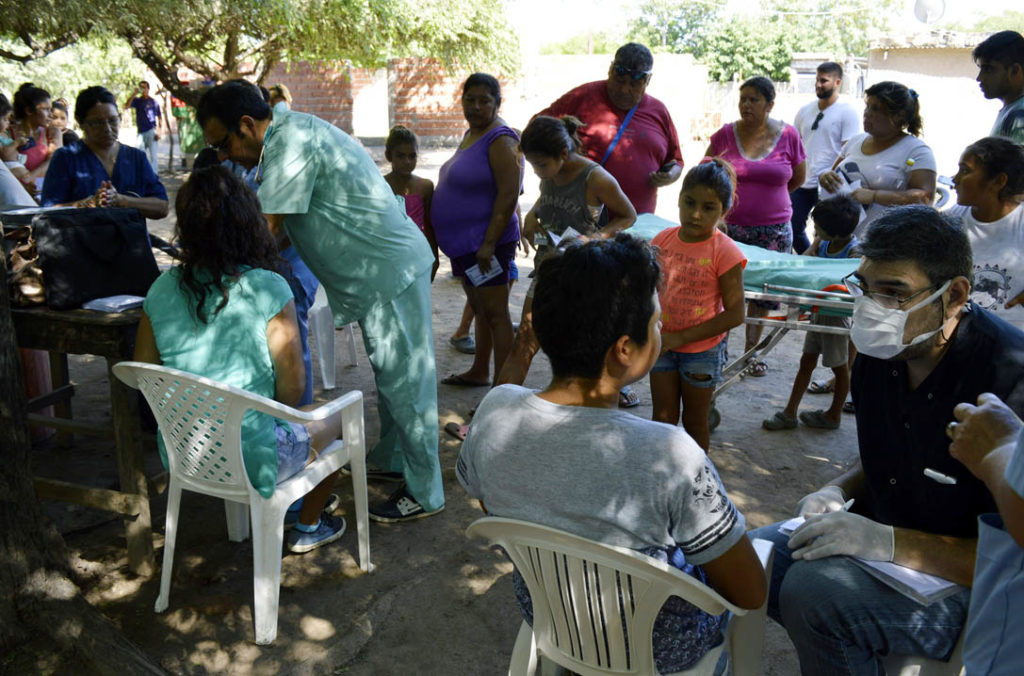 Cientos de familias del barrio La Isla fueron beneficiadas en un operativo integral de salud y asistencia social del municipio Cientos de familias del barrio La Isla fueron beneficiadas en un operativo integral de salud y asistencia social del municipio