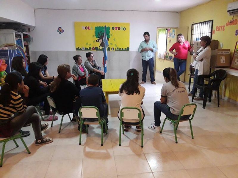 Invitan a un taller de porcelana fría en el Club Atlético Agua y Energía Invitan a un taller de porcelana fría en el Club Atlético Agua y Energía