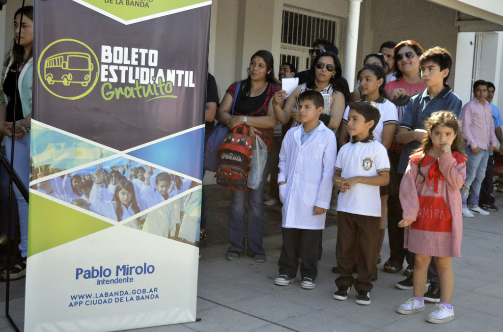 Más de 1.350 estudiantes bandeños accedieron al boleto gratuito en apenas un mes
