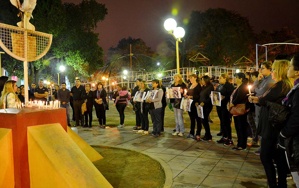 Bandeños marcharon para decir basta a los femicidios