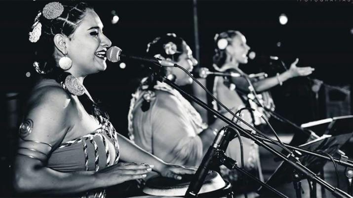 Las Mullieris celebra sus once años de vida con un recorrido por toda su música