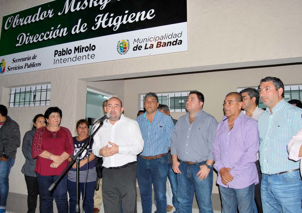 Mirolo inauguró un renovado edificio para el Obrador municipal en el Bº Mishqui Mayu Mirolo inauguró un renovado edificio para el Obrador municipal en el Bº Mishqui Mayu