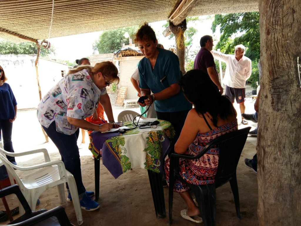 Tras la crecida del Dulce la comuna bandeña prioriza la salud y el bienestar de los evacuados