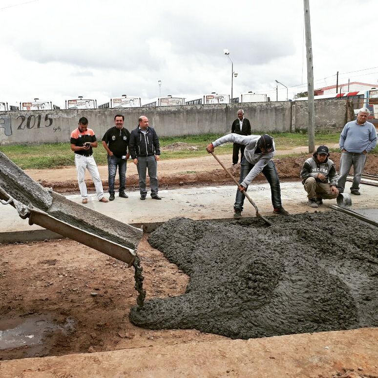 El municipio inició la pavimentación de calles del barrio Gorrini El municipio inició la pavimentación de calles del barrio Gorrini