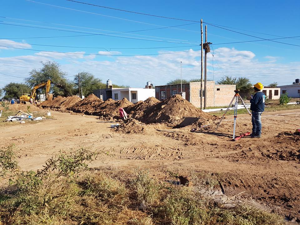 Los Telares: La obra de red cloacal y agua potable avanzó en un 60 por ciento