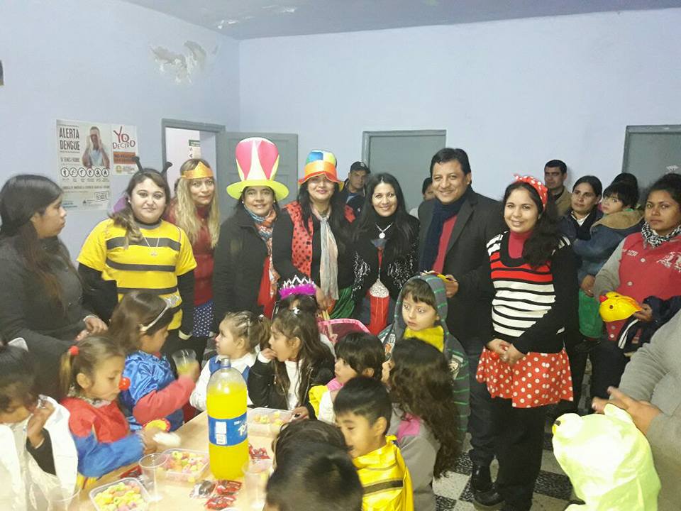 Alumnos cerraron la Semana de jardines de infante con una visita a la Municipalidad 