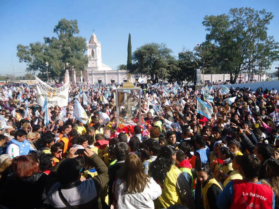 Mailin se prepara para la mayor manifestación de fe de Santiago