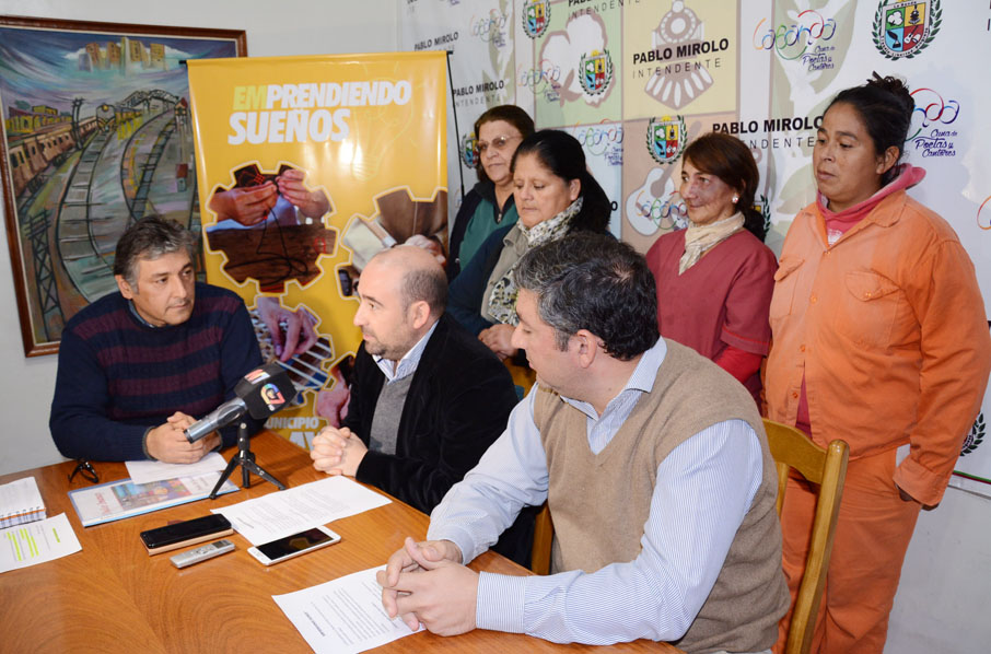 El intendente Mirolo hizo el lanzamiento del Programa Municipal “Emprendiendo sueños”