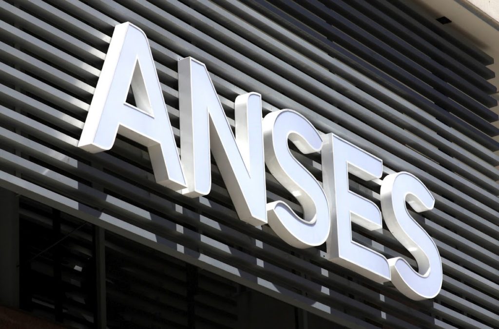 Anses entregará certificados de vivienda a familias de 47 barrios en la provincia