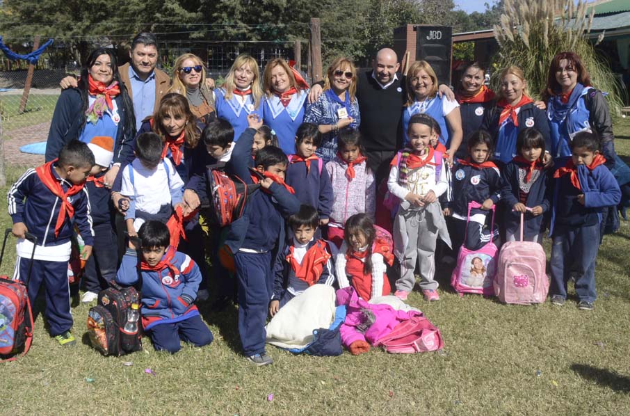 Mirolo compartió el cierre de los campamentos municipales junto a cientos de niños